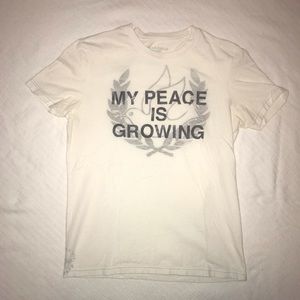 American Eagle Vintage Appliqué Small White Tee